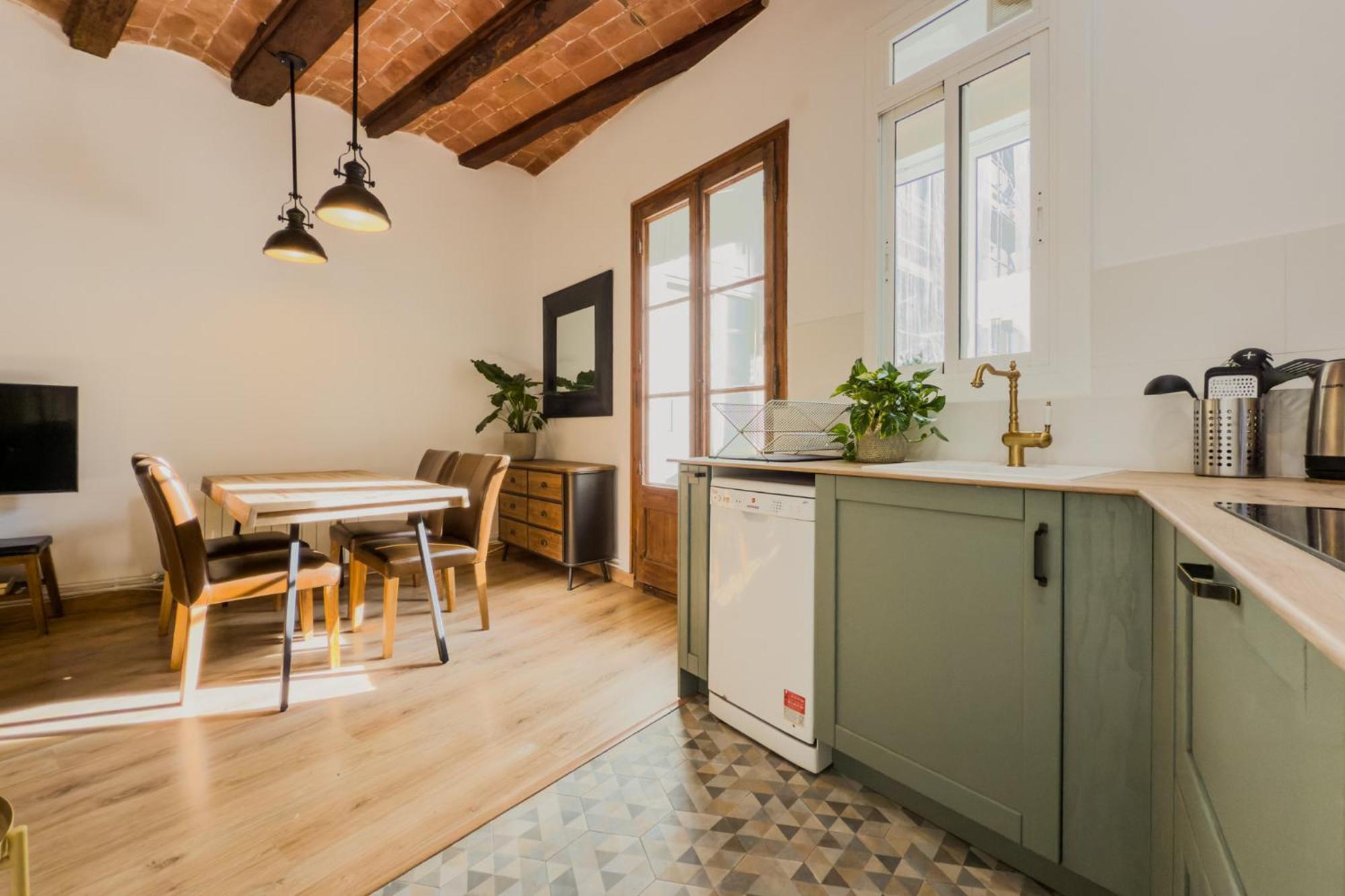 Appartement Magalhaes - Trad Flat In Poble Sec, Near Ramblas Barcelone