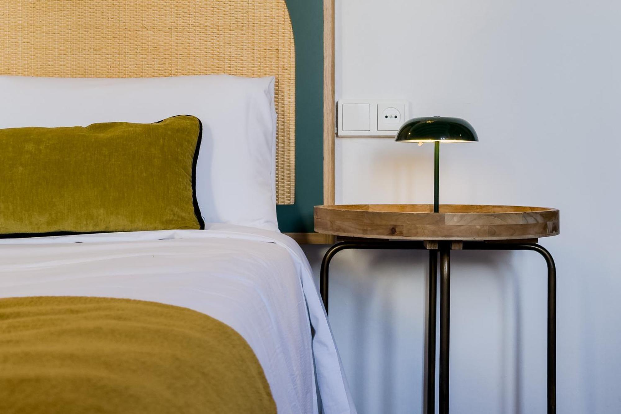 Magalhaes - Trad Flat In Poble Sec, Near Ramblas Appartement *